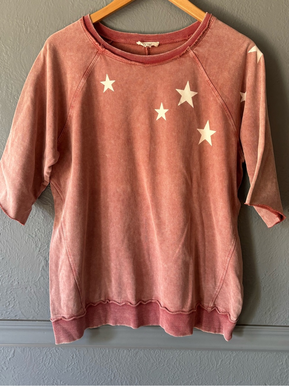 Easel Star Print Mineral Wash Sweatshirt Small Pink Cotton Blend